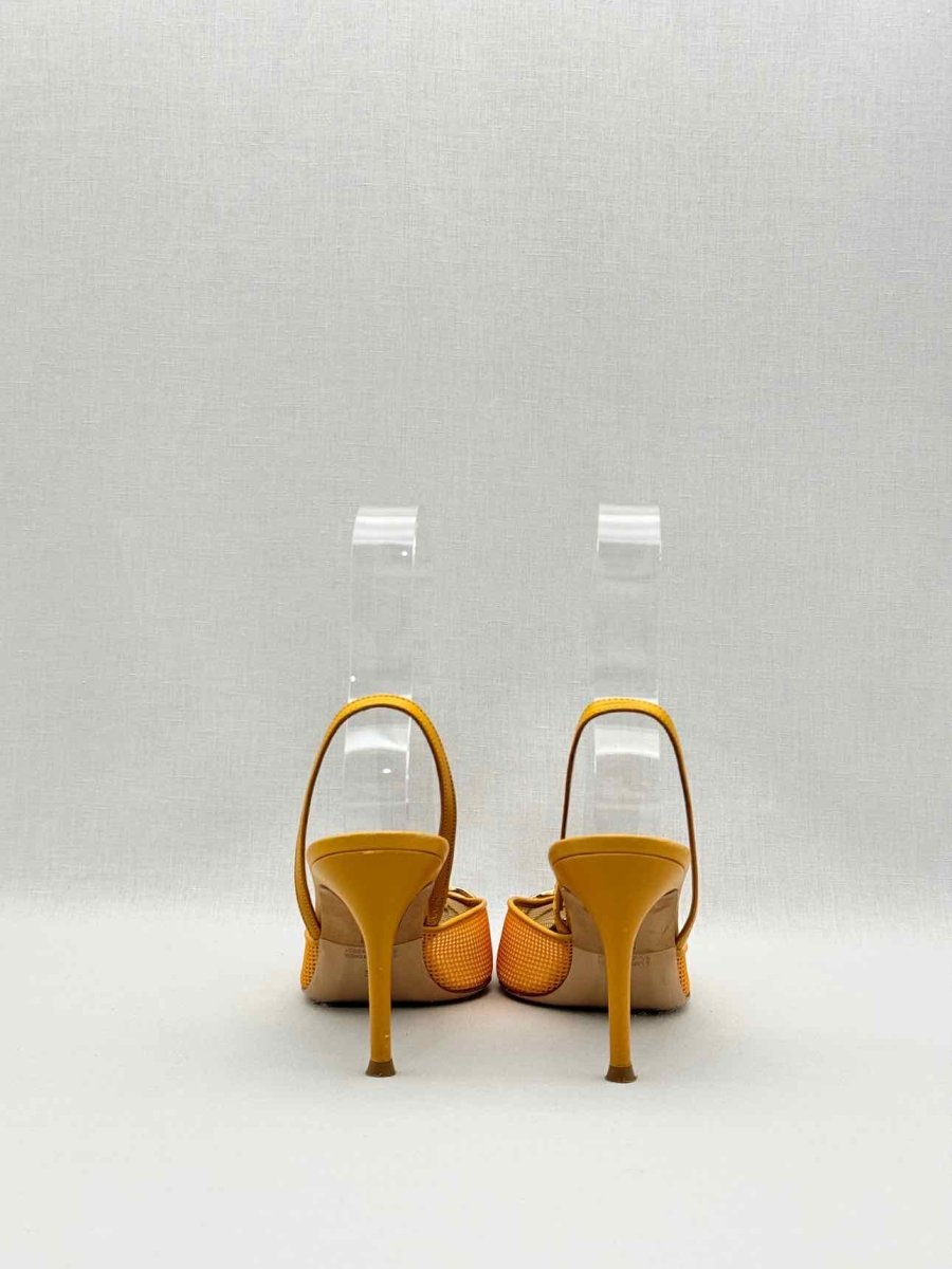 Pre-loved CAROLINA HERRERA Yellow Size EU 37 Pumps at Reems Closet