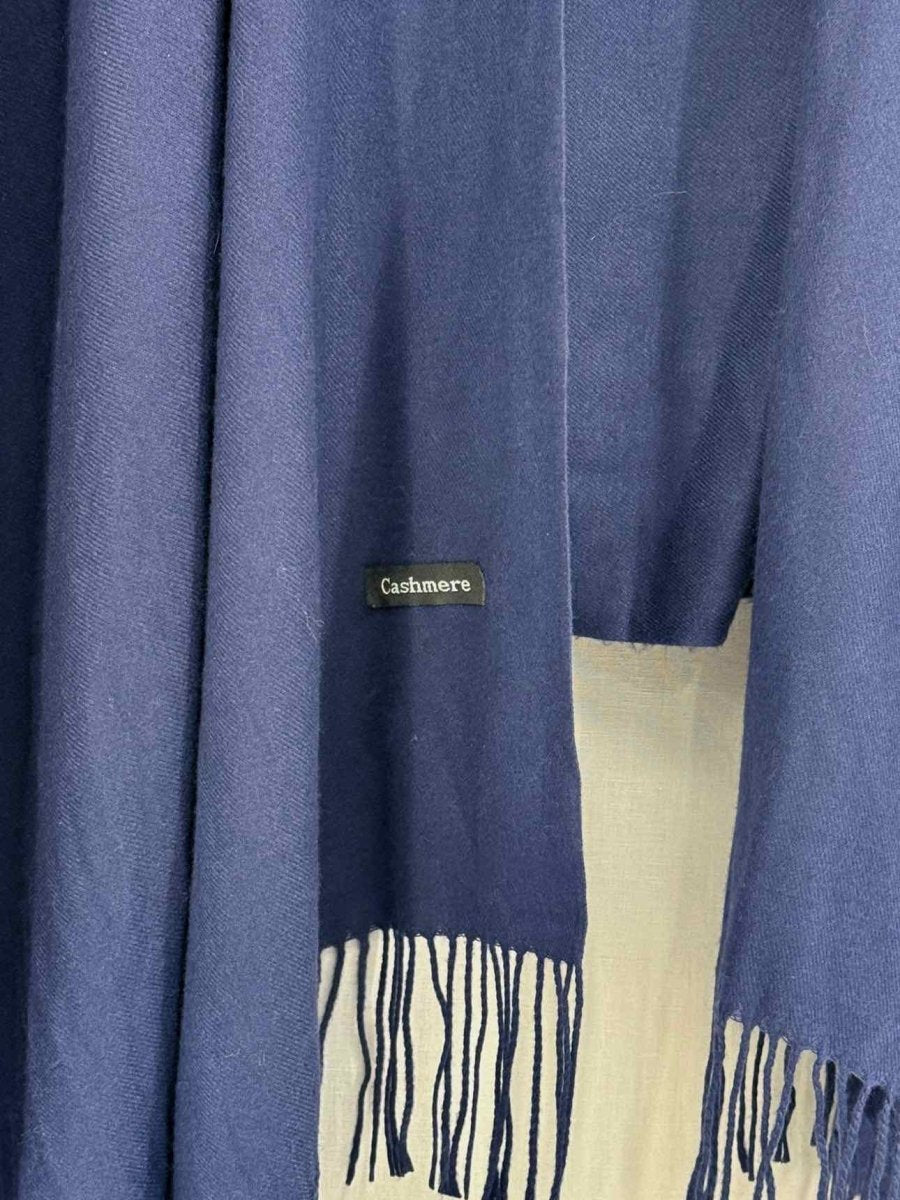 Pre - loved CASHMERE COMPANY Navy Blue Furry Shawl at Reems Closet
