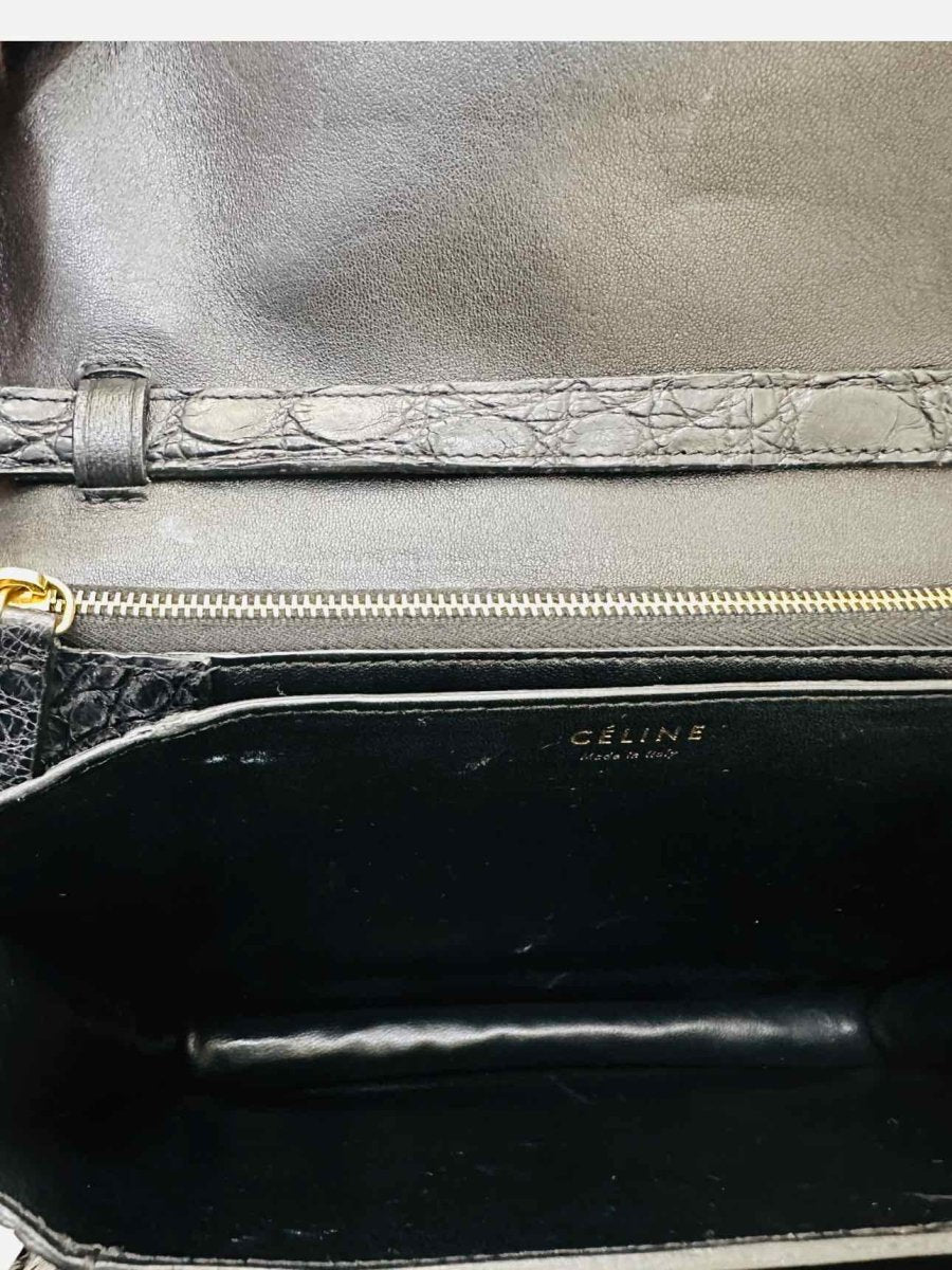 Pre-loved CELINE Classic Box Beige & Black Shoulder Bag from Reems Closet