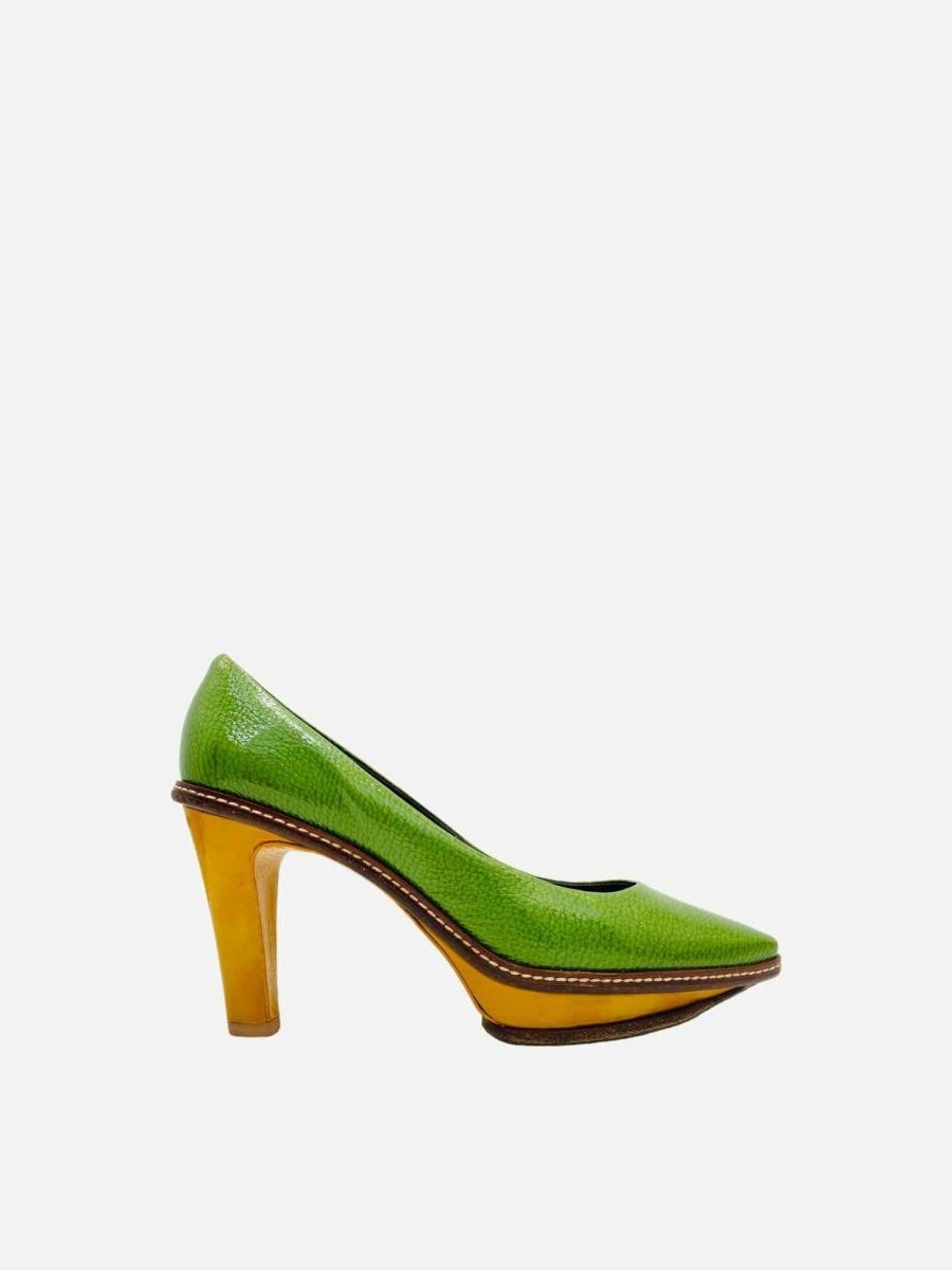 Pre - loved CELINE Green Pumps 40 at Reems Closet