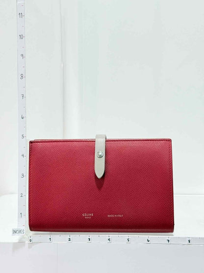 Pre-loved CELINE Red & Beige Continental Wallet at Reems Closet