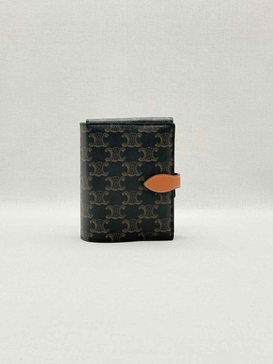 Pre-loved CELINE Triomphe Black & Tan Travel Kit at Reems Closet