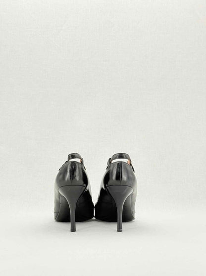 Pre - loved CESARE PACIOTTI Black Size EU 38.5 Pumps at Reems Closet