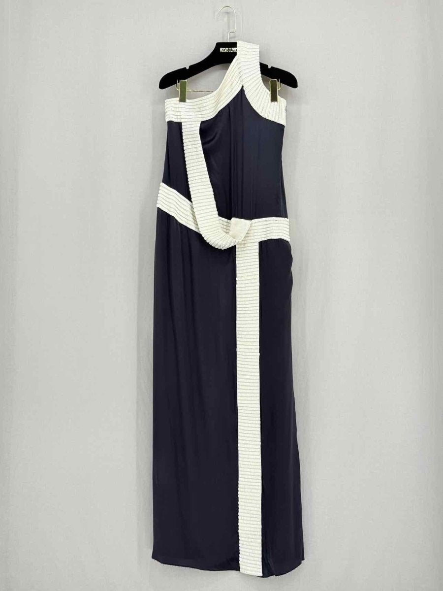 Pre - loved C'EST MOI Navy Blue w/ White Size Medium Long Dress at Reems Closet