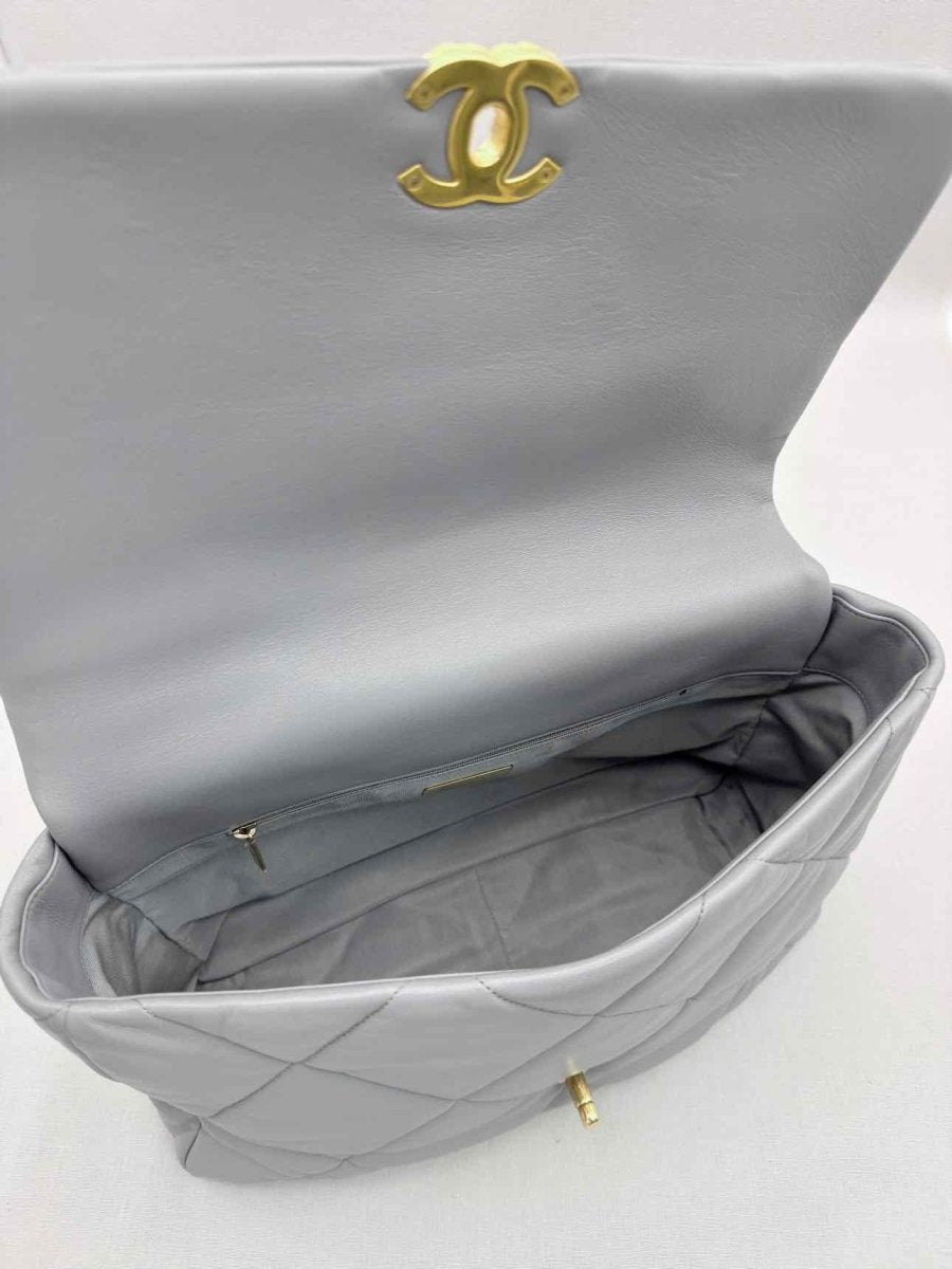 Pre-loved CHANEL 19 Flap Grey Quilted Shoulder Bag at Reems Closet