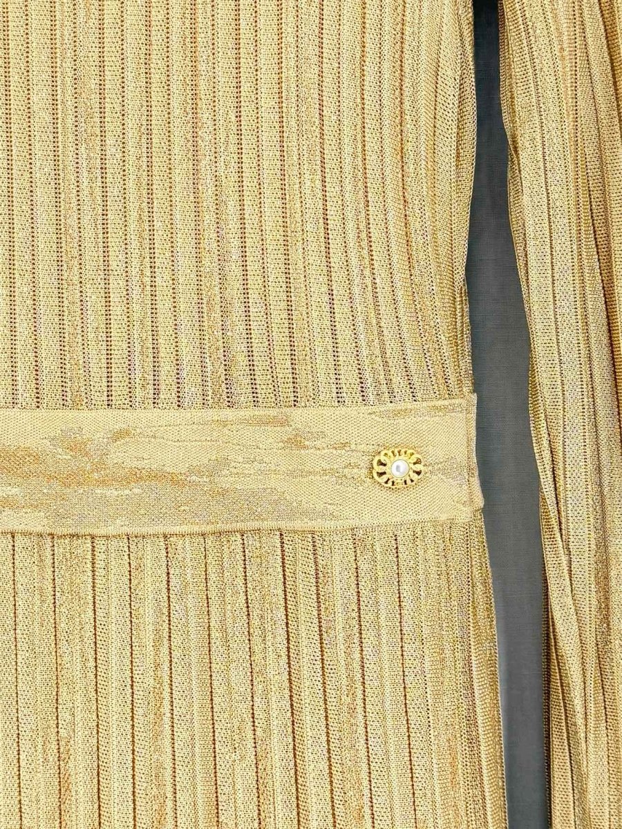 Pre-loved CHANEL 2016 Gold Size US 6 Long Dress at Reems Closet