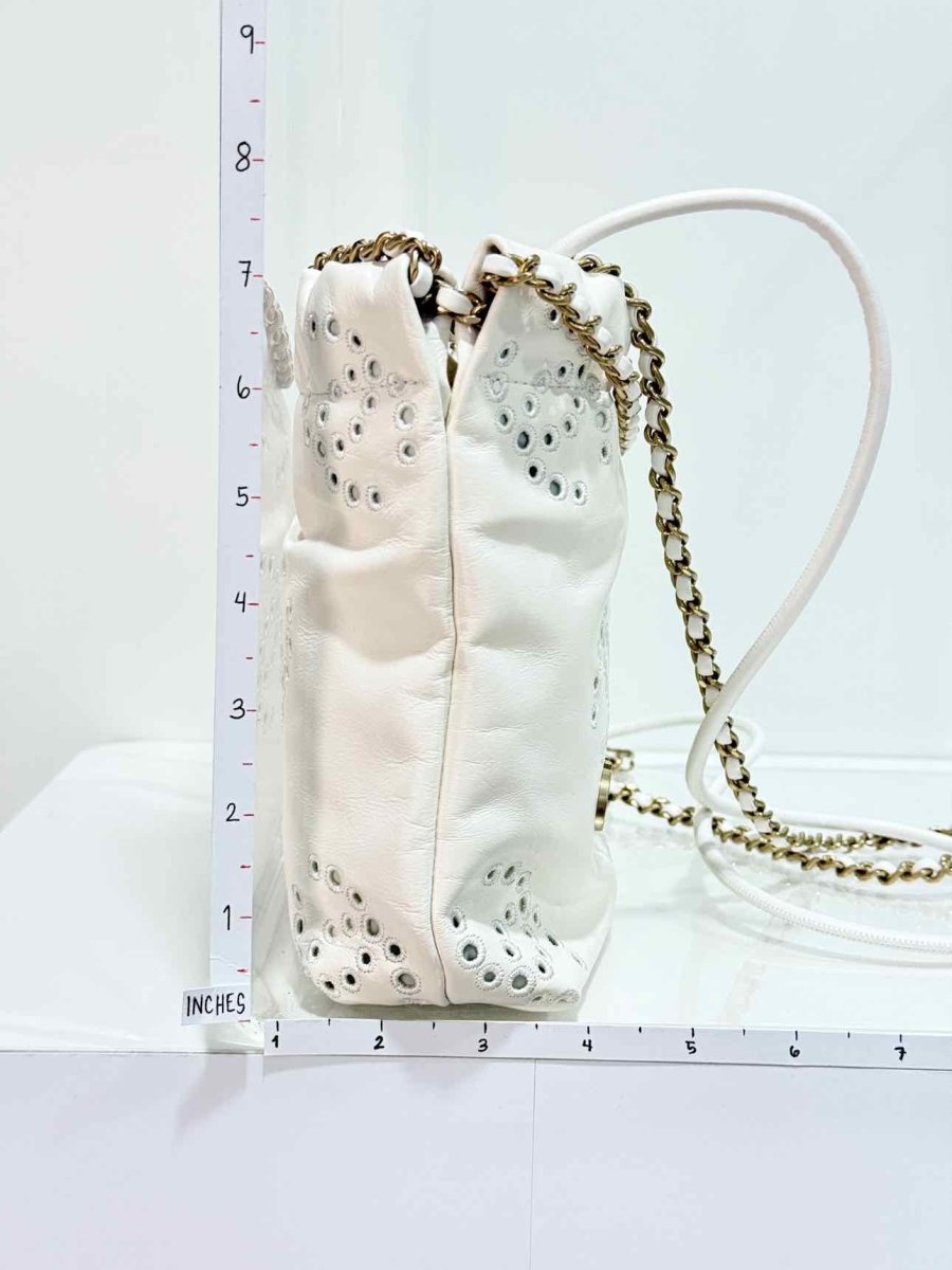 Pre - loved CHANEL 22 Chain White Crossbody at Reems Closet