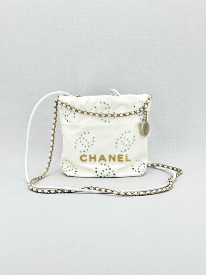 Pre - loved CHANEL 22 Chain White Crossbody at Reems Closet