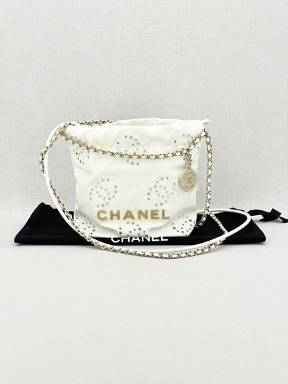 Pre - loved CHANEL 22 Chain White Crossbody at Reems Closet