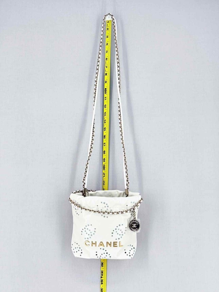 Pre - loved CHANEL 22 Chain White Crossbody at Reems Closet