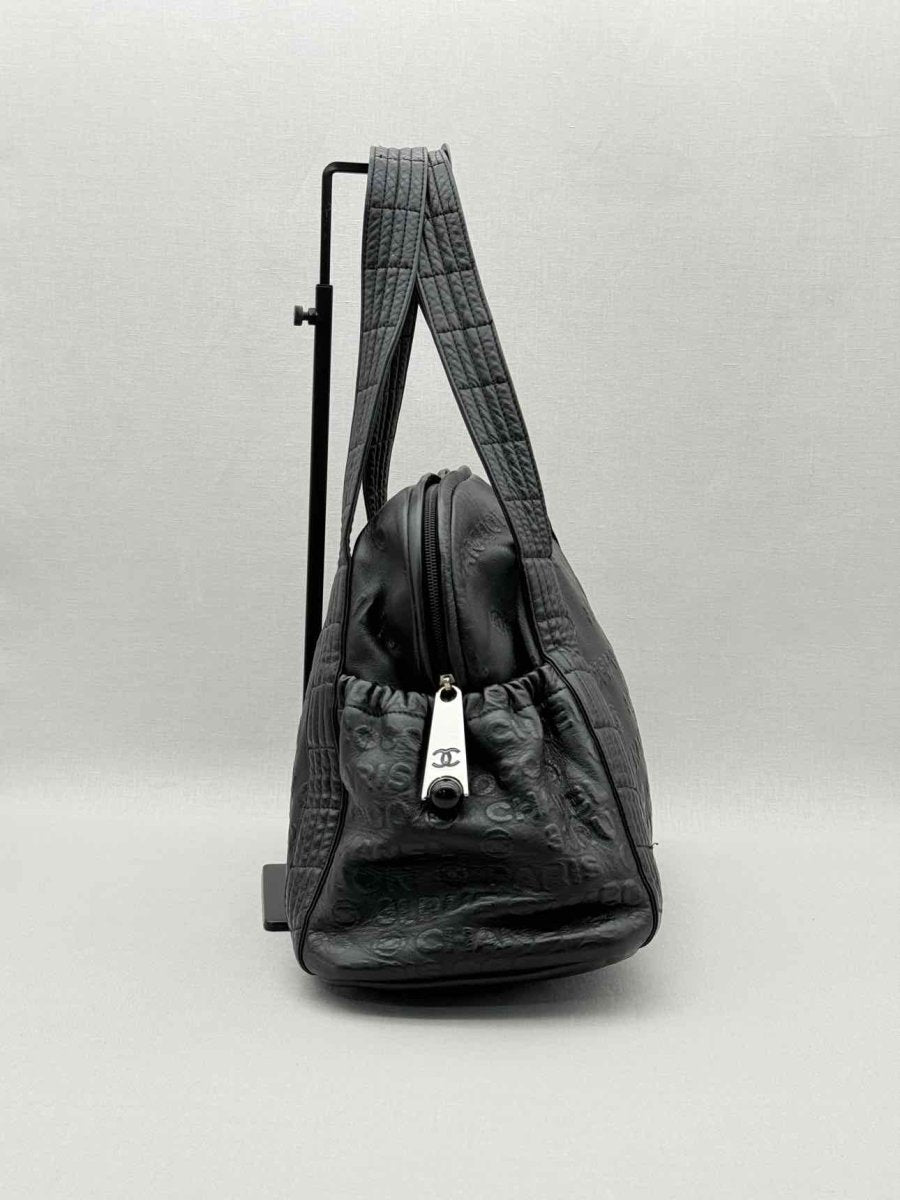 Pre - loved CHANEL 31 Rue Cambon Black Shoulder Bag at Reems Closet