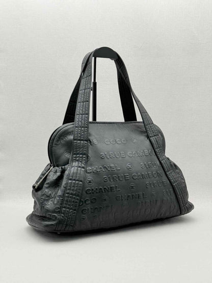 Pre - loved CHANEL 31 Rue Cambon Black Shoulder Bag at Reems Closet