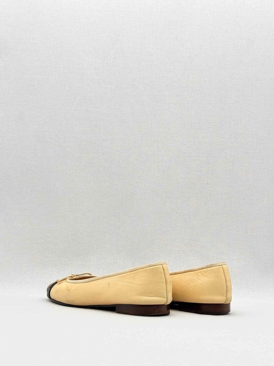 Pre - loved CHANEL Beige & Black Cap Toe Size EU 38 Ballet Flats at Reems Closet