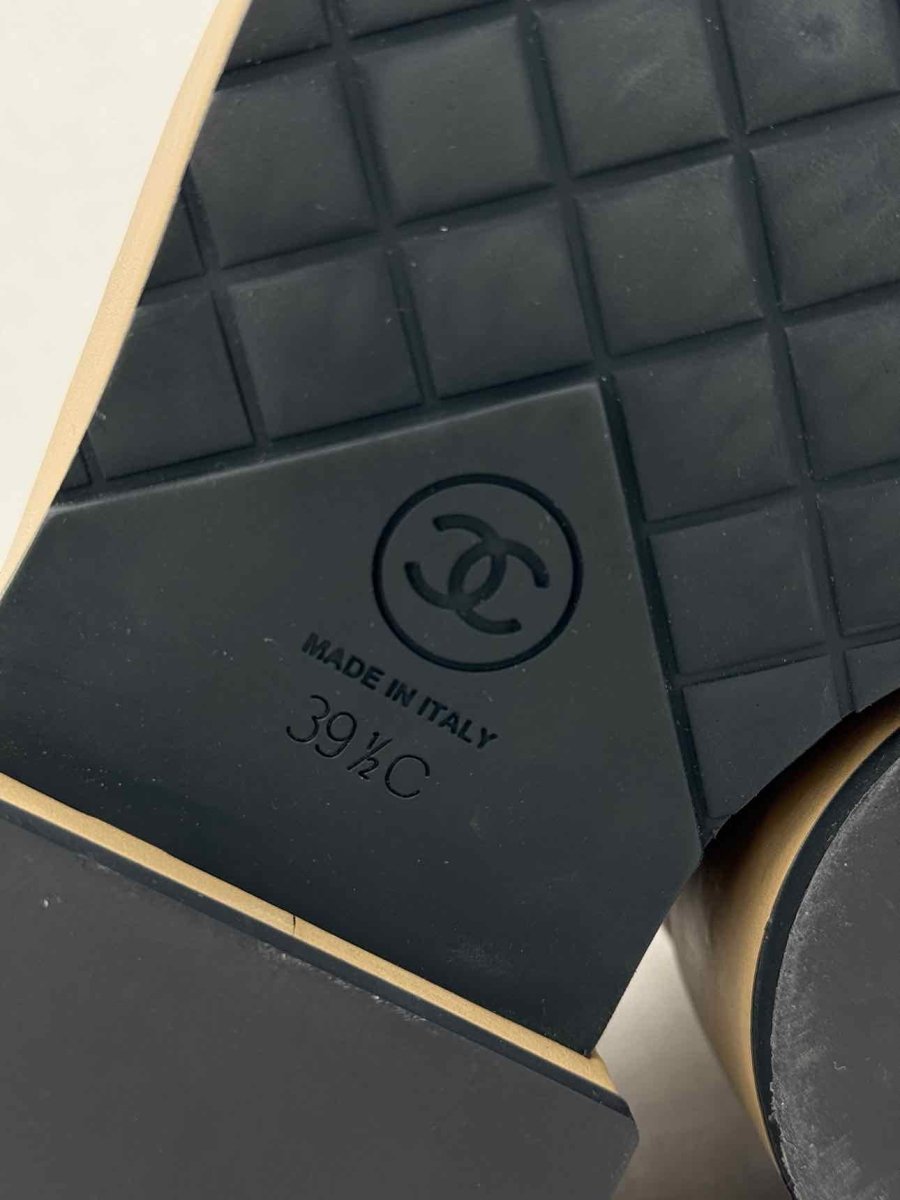 Pre - loved CHANEL Beige & Black Size EU 39 Boots at Reems Closet