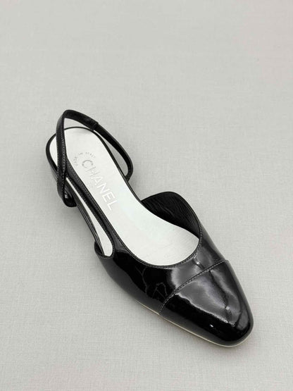 Pre-loved CHANEL Black Cap Toe Size EU 35.5 Flats at Reems Closet