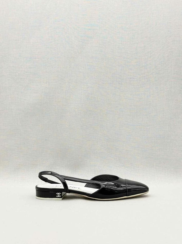 Pre-loved CHANEL Black Cap Toe Size EU 35.5 Flats at Reems Closet