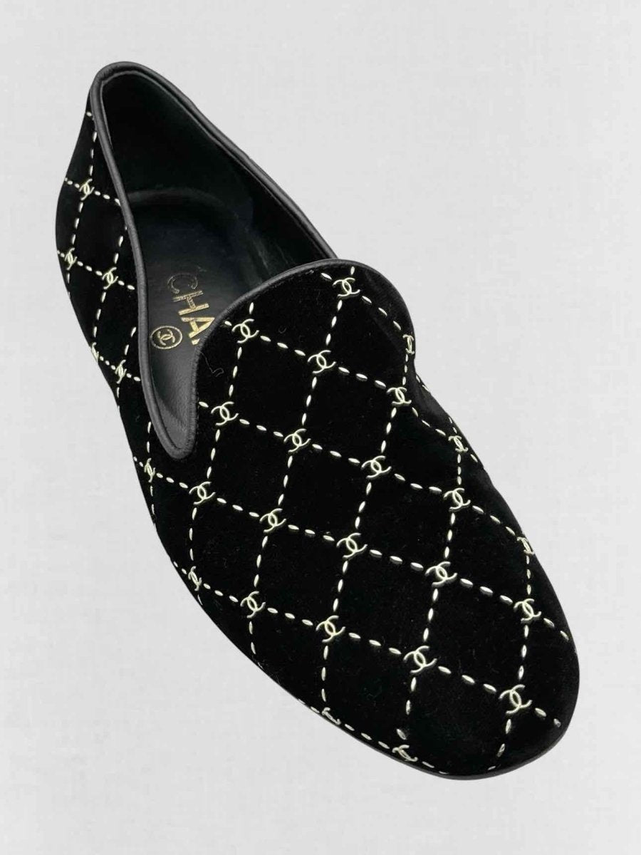 Pre - loved CHANEL Black CC Logo Size EU 37 Smoking Slippers at Reems Closet