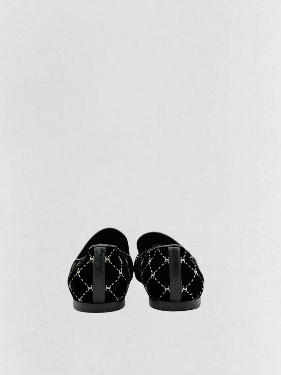 Pre - loved CHANEL Black CC Logo Size EU 37 Smoking Slippers at Reems Closet