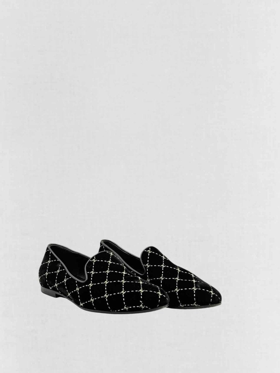 Pre - loved CHANEL Black CC Logo Size EU 37 Smoking Slippers at Reems Closet