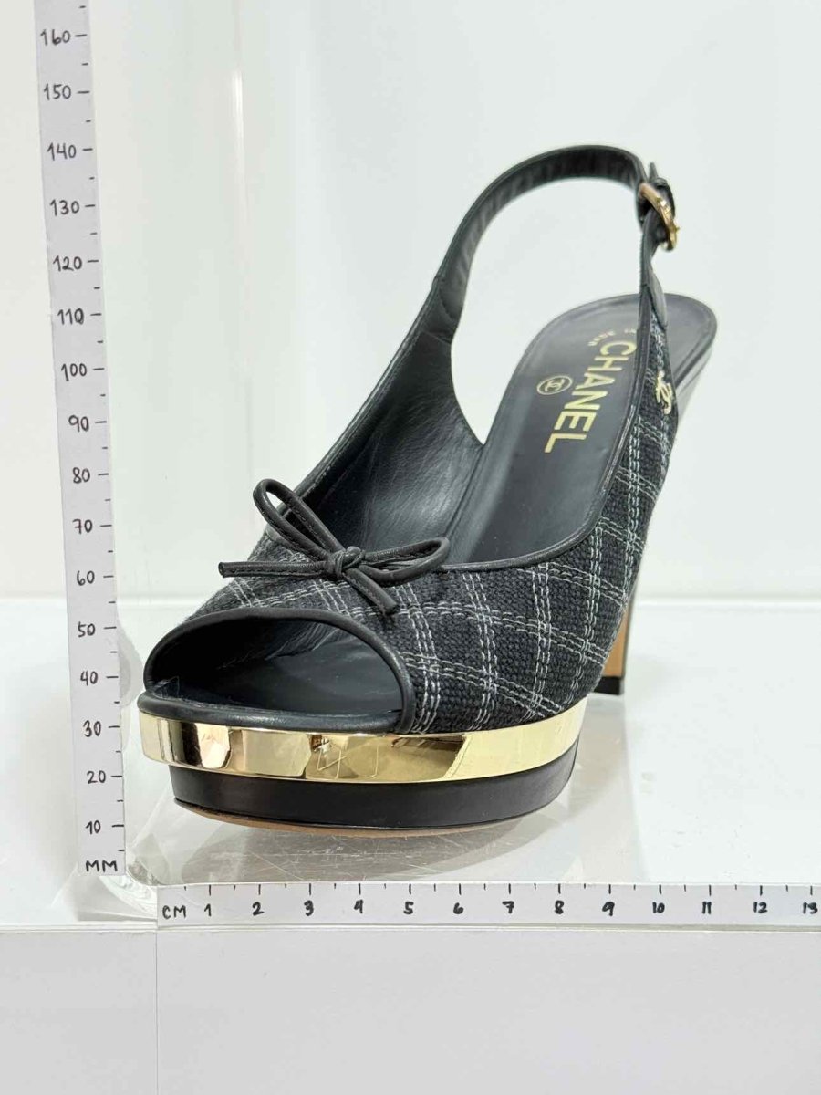 Pre-loved CHANEL Black Checkered Size EU 39 Slingbacks at Reems Closet