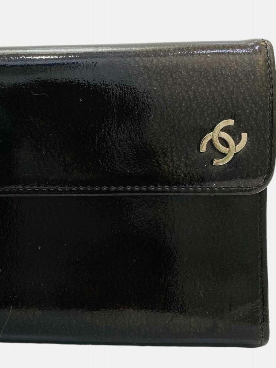 Pre - loved CHANEL Black Continental Wallet at Reems Closet