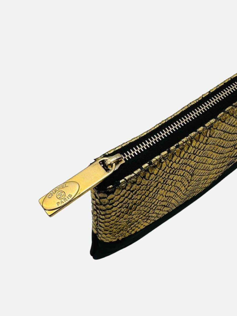 Pre - loved CHANEL Black & Gold Clutch at Reems Closet