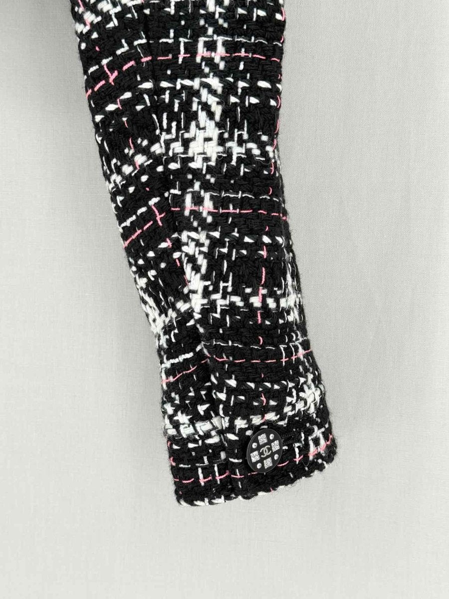 Pre - loved CHANEL Black Multicolor Tweed Size US 4 Jacket at Reems Closet