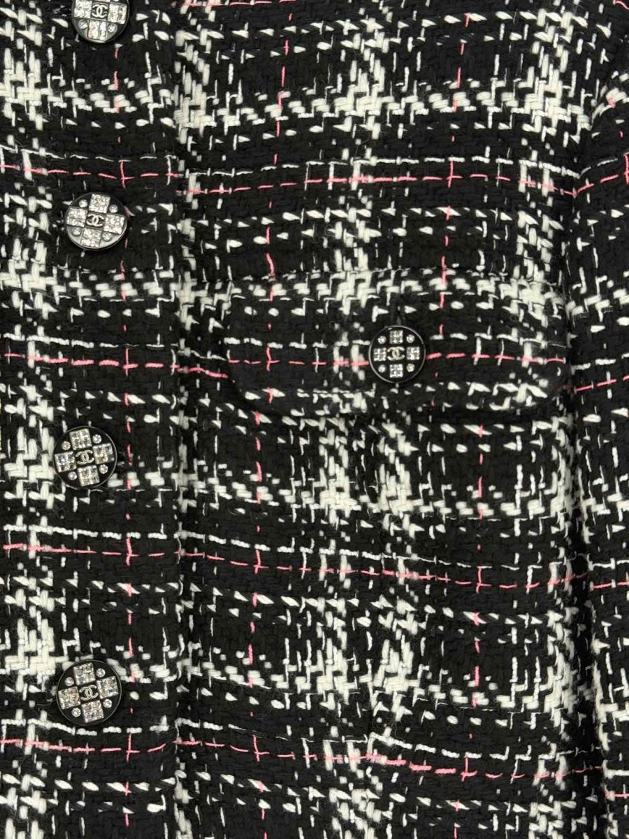 Pre - loved CHANEL Black Multicolor Tweed Size US 4 Jacket at Reems Closet
