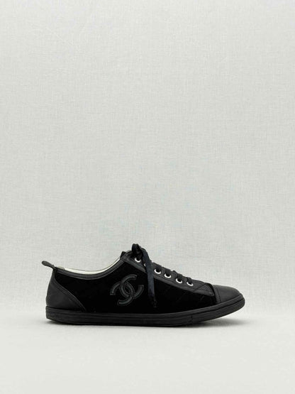 Pre - loved CHANEL Black Quilted Size EU 40 Flats at Reems Closet