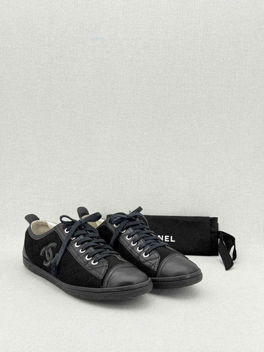 Pre - loved CHANEL Black Quilted Size EU 40 Flats at Reems Closet