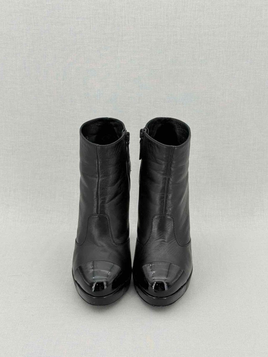 Pre - loved CHANEL Black Size EU 38.5 Boots at Reems Closet