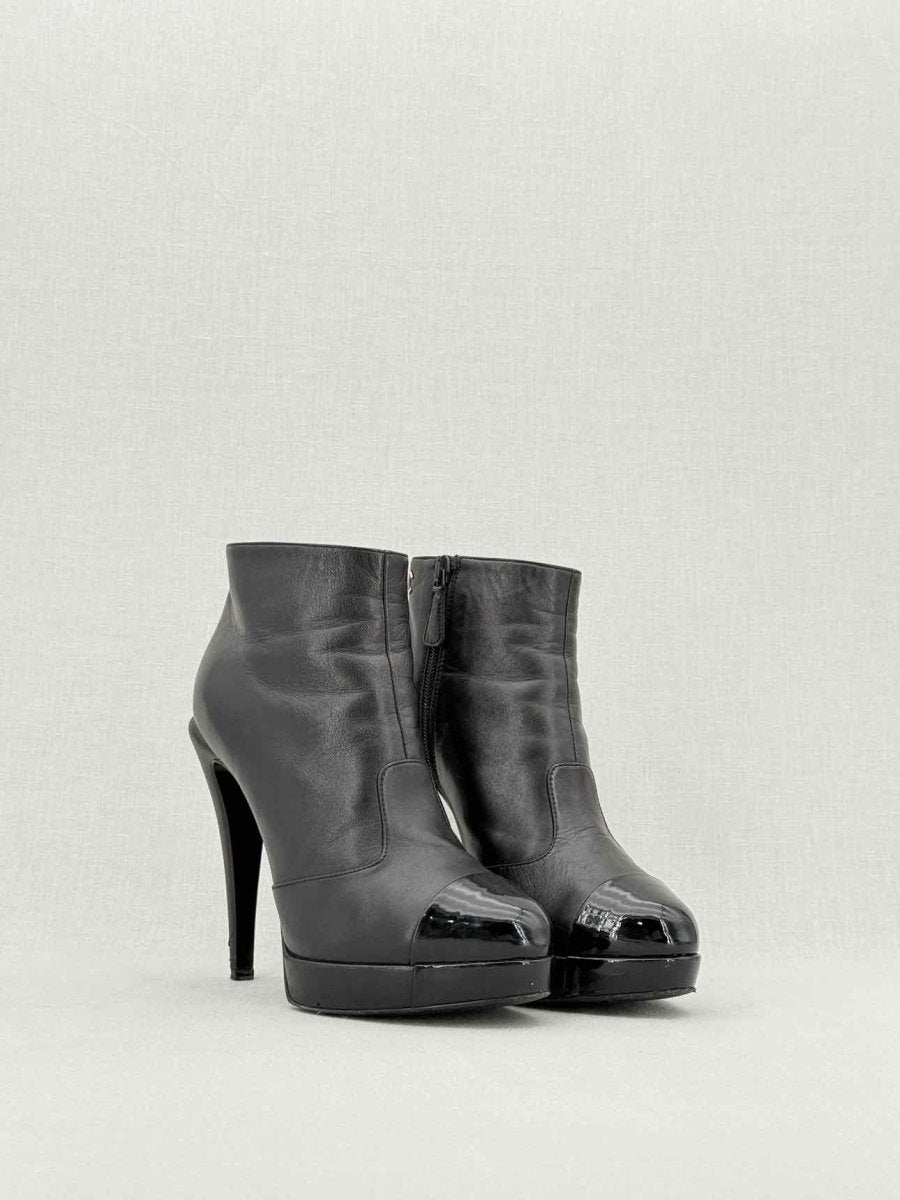 Pre - loved CHANEL Black Size EU 38.5 Boots at Reems Closet