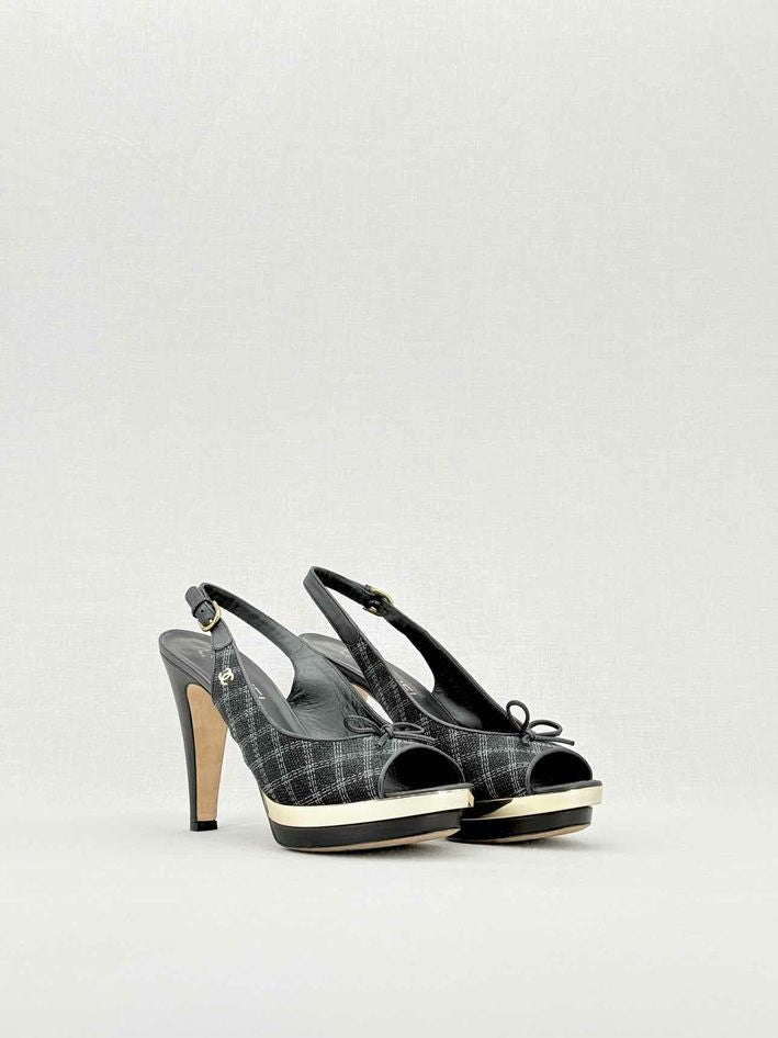 Pre - loved CHANEL Black Size EU 39 Slingbacks at Reems Closet