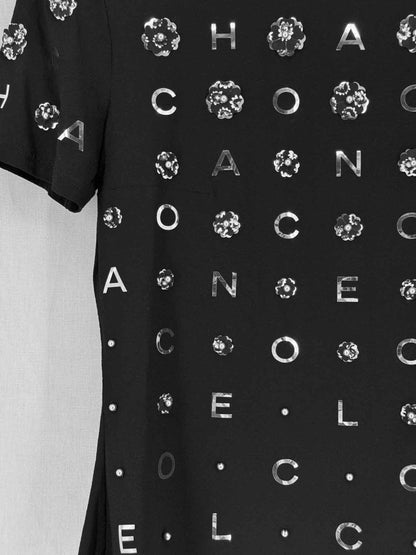 Pre - loved CHANEL Black Size US 4 T-shirt at Reems Closet