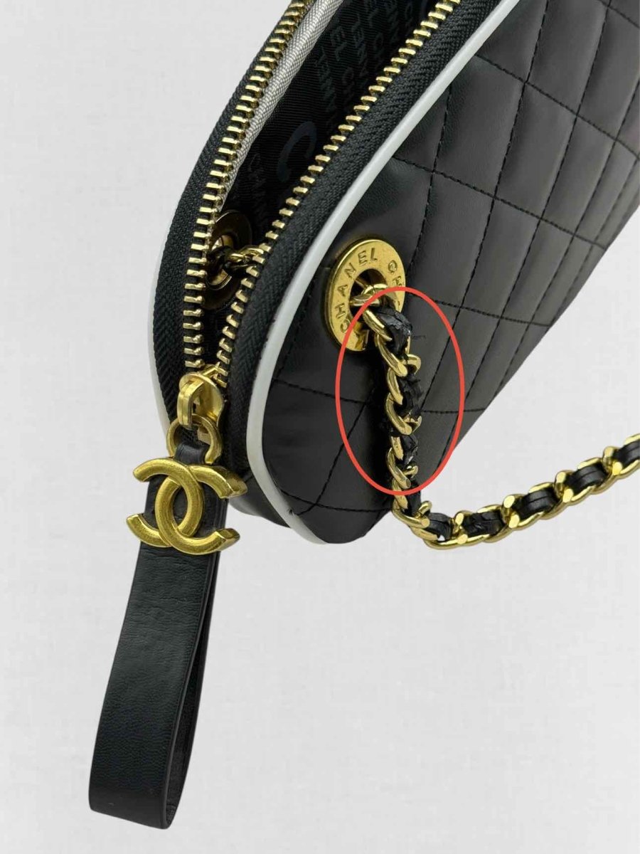Pre - loved CHANEL Black & White Badminton Sets at Reems Closet