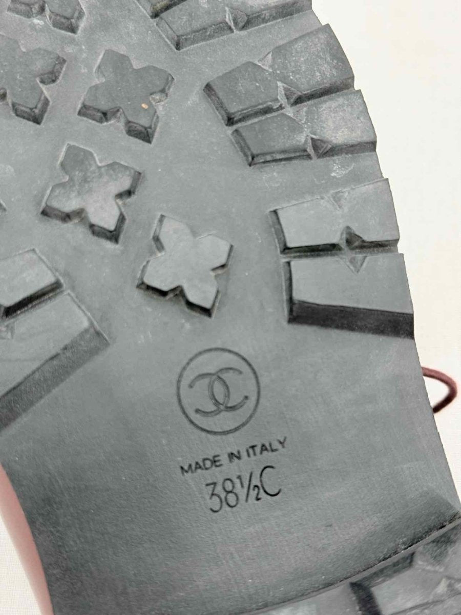 Pre - loved CHANEL Burgundy Size EU 38.5 Brogues at Reems Closet