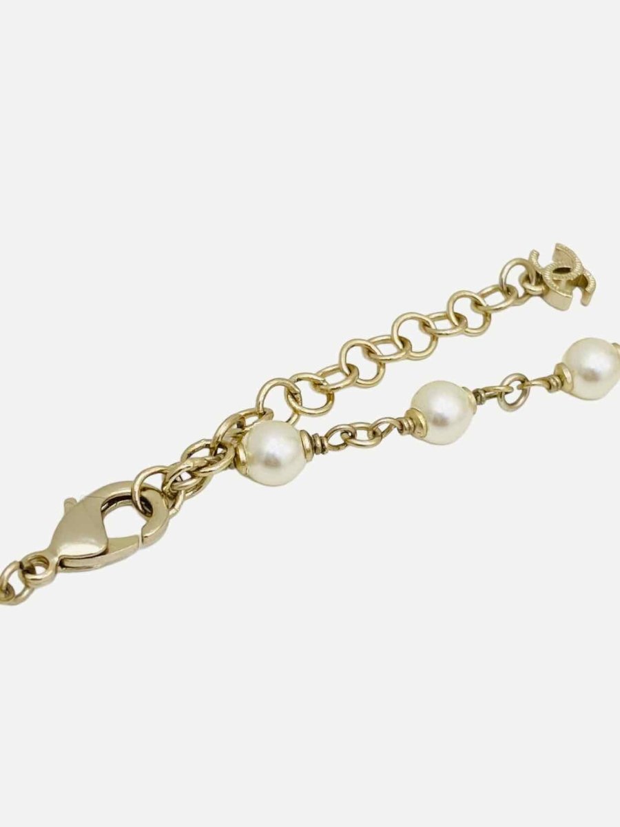 Pre - loved CHANEL CC Fashion Earrings & Necklace at Reems Closet