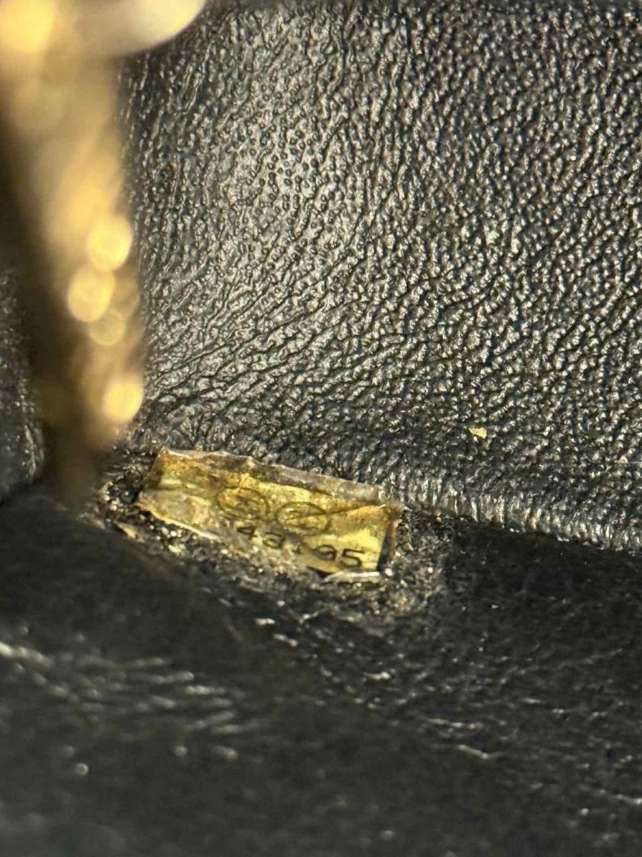 Pre - loved CHANEL Classic Single Flap Black Quilted Shoulder Bag at Reems Closet