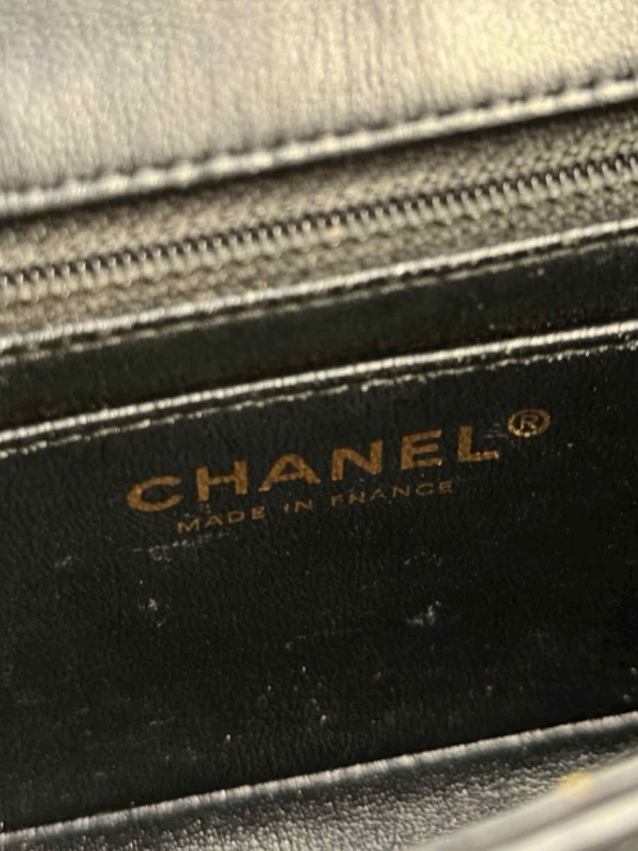 Pre - loved CHANEL Classic Single Flap Black Quilted Shoulder Bag at Reems Closet