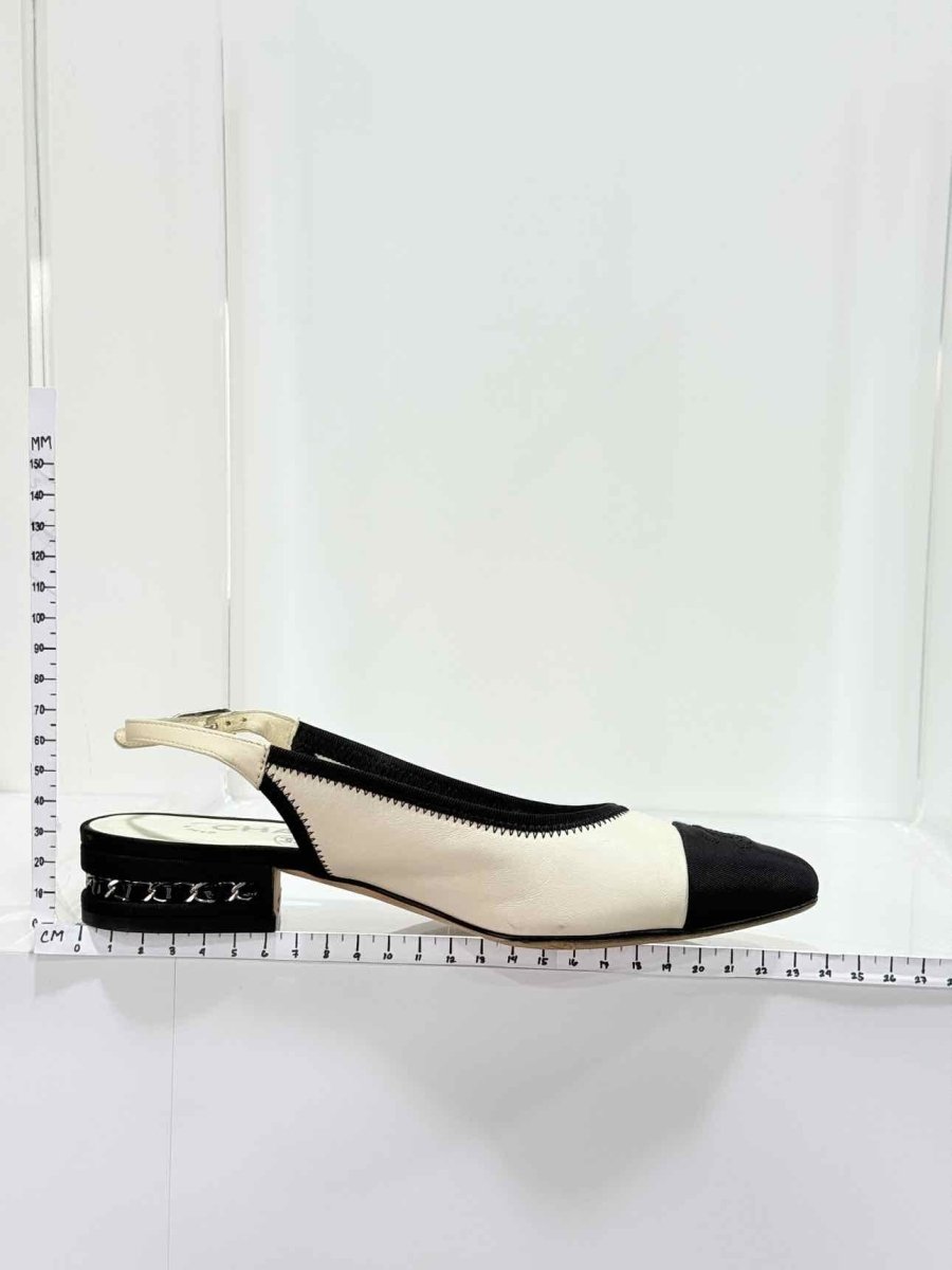 Pre - loved CHANEL Cream & Black Size EU 36 Slingbacks at Reems Closet