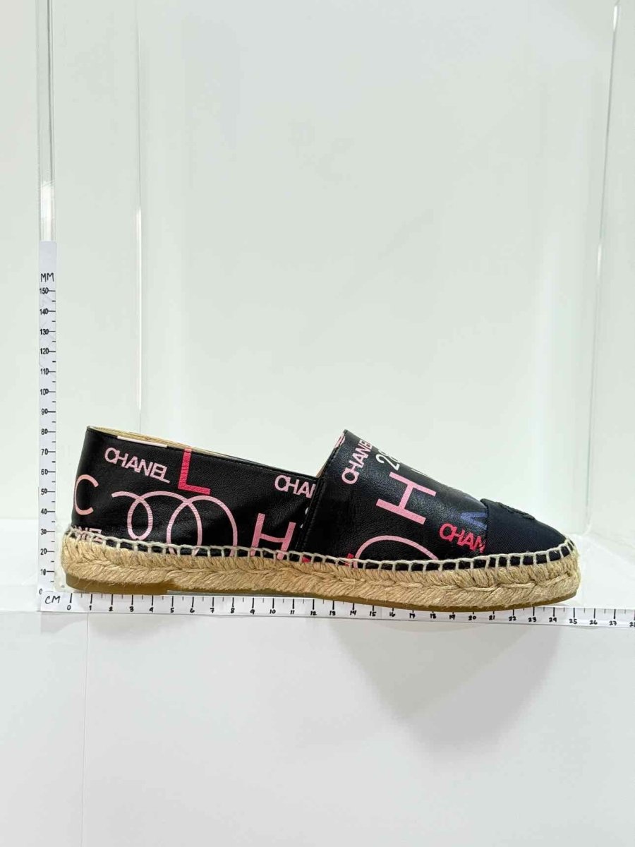 Pre - loved CHANEL Espadrille Black Multicolor Size EU 39 Flats at Reems Closet