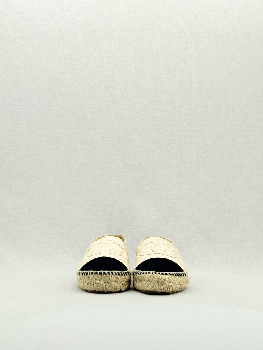 Pre - loved CHANEL Espadrille Off - white CC Logo Size EU 39 Flats at Reems Closet