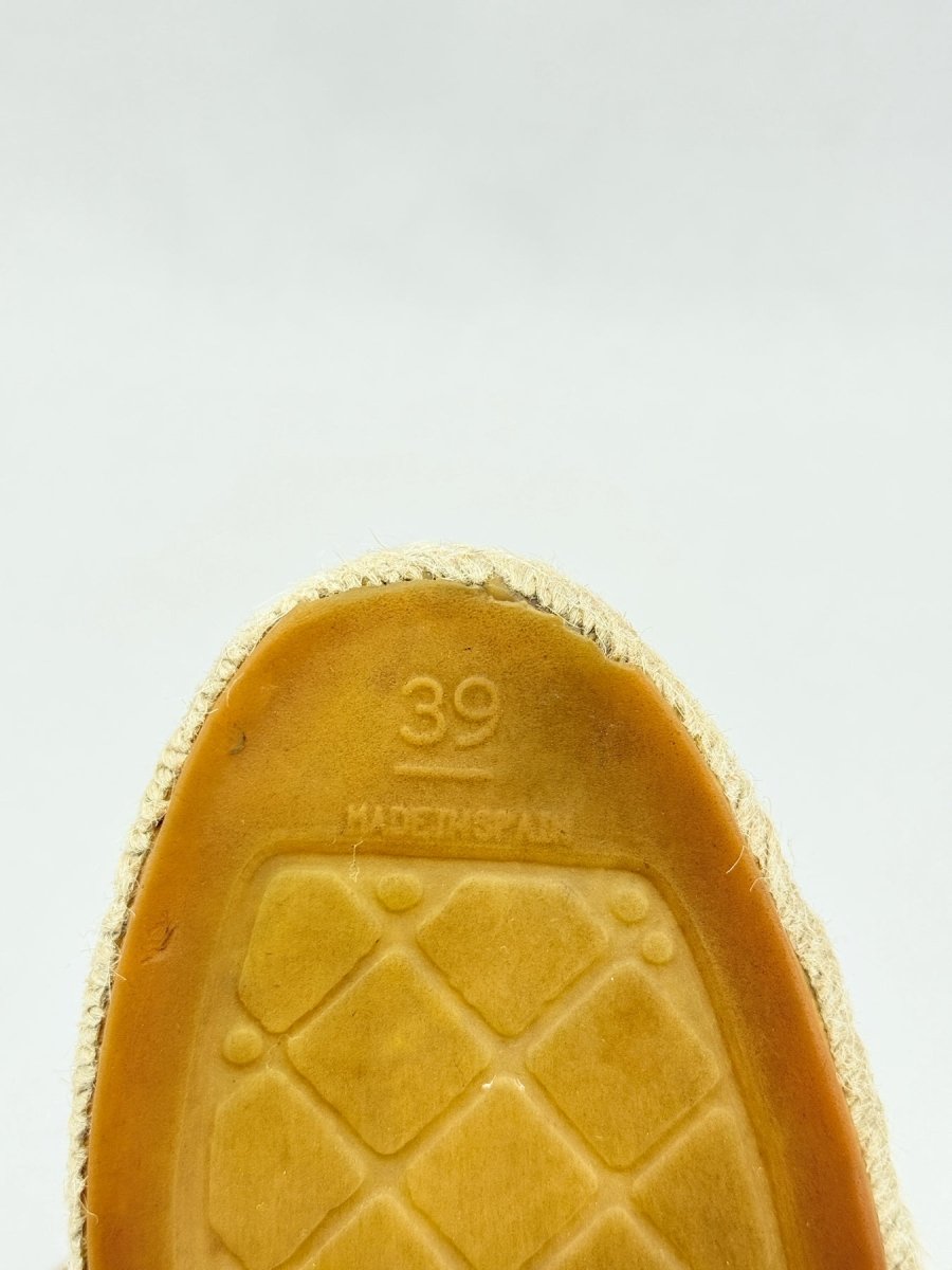 Pre - loved CHANEL Espadrille Off - white CC Logo Size EU 39 Flats at Reems Closet