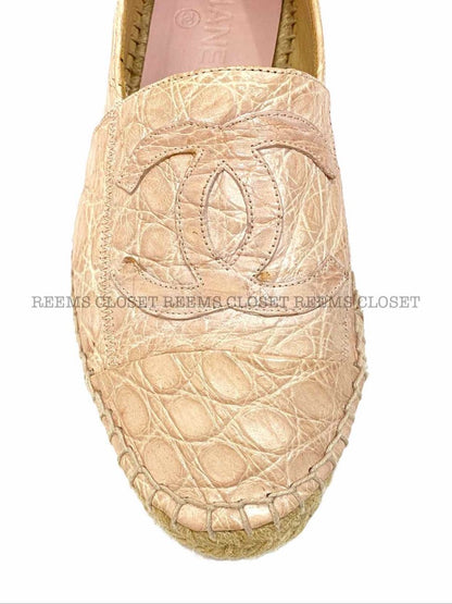 Pre-loved CHANEL Espadrille Pink Size EU 38 Flats at Reems Closet