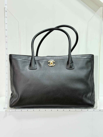 Pre - loved CHANEL Executive Cerf Black Tote Bag at Reems Closet