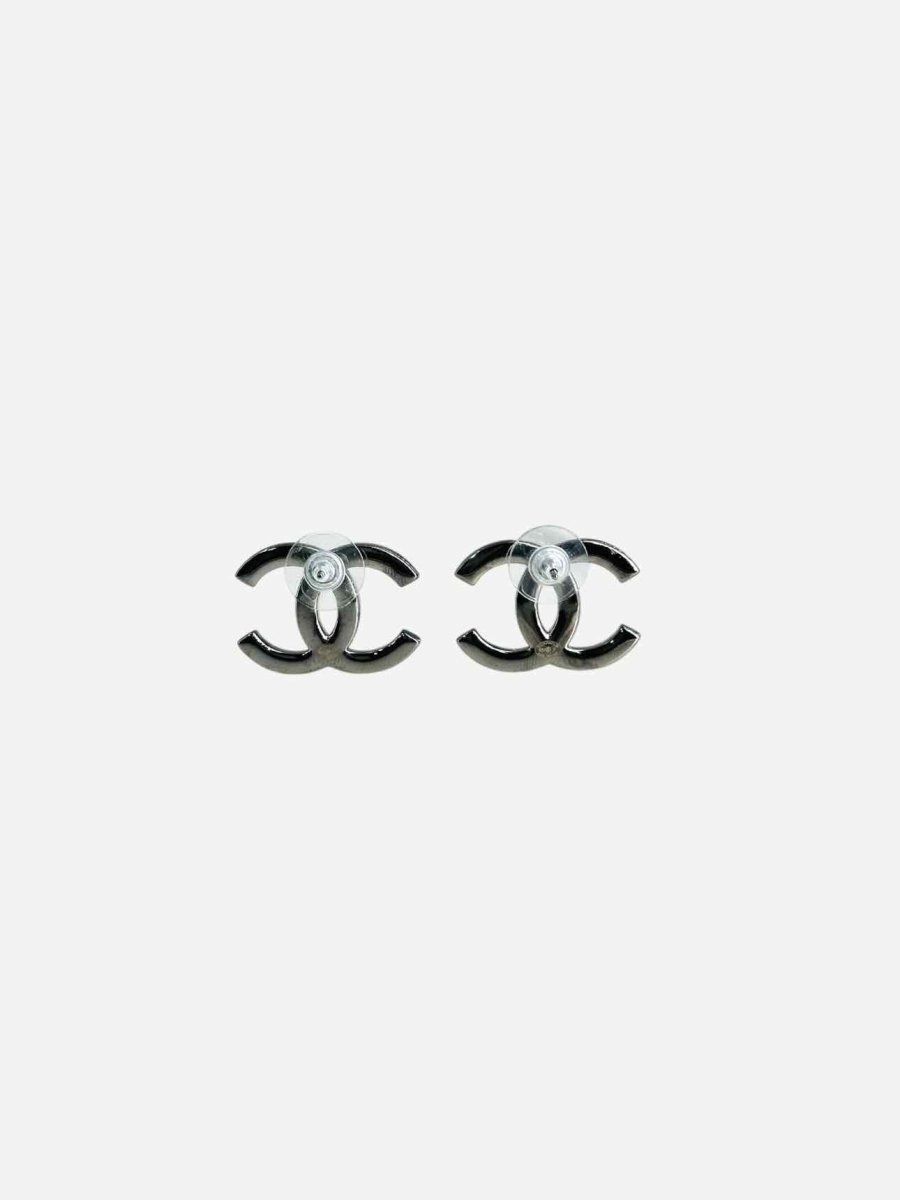 Pre - loved CHANEL Fashion Earrings at Reems Closet