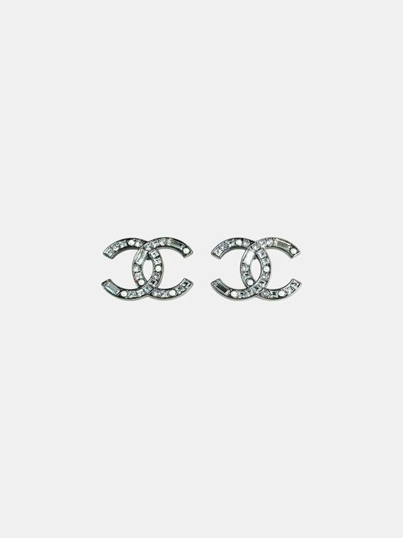 Pre - loved CHANEL Fashion Earrings at Reems Closet