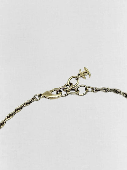 Pre - loved CHANEL Fashion Necklace at Reems Closet
