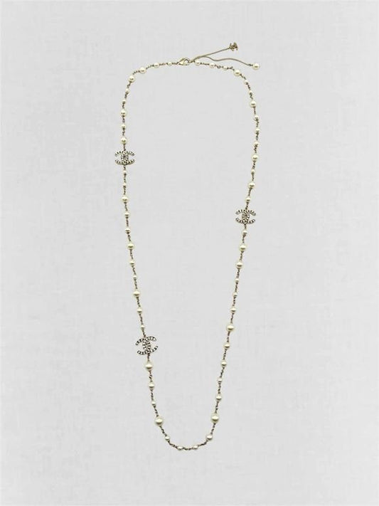 Pre-loved CHANEL Fashion Necklace at Reems Closet