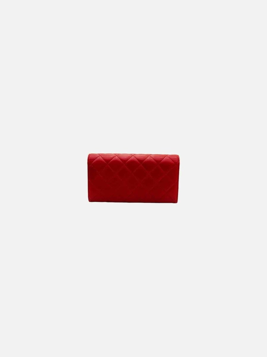 Pre - loved CHANEL Flap Red Quilted Continental Wallet at Reems Closet